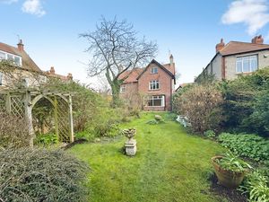 Photo 14- click for photo gallery